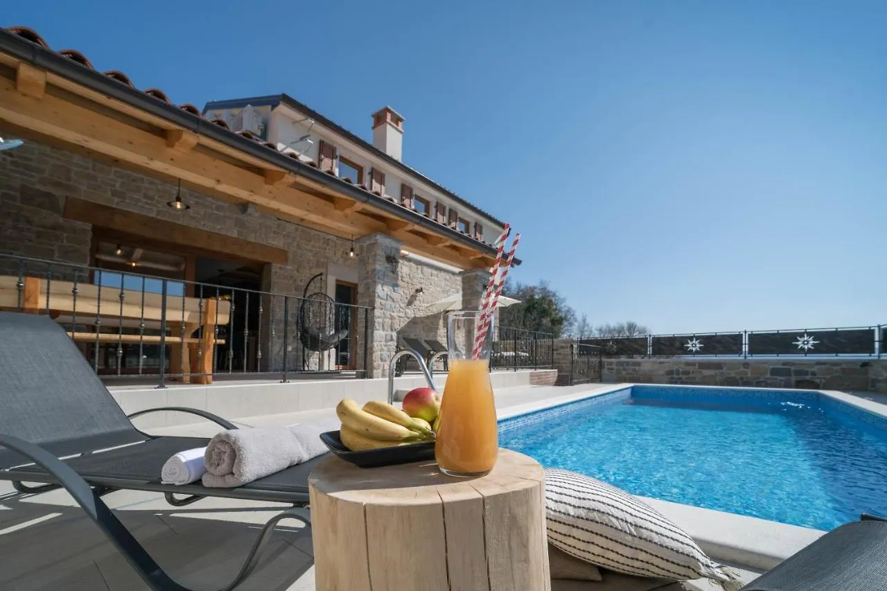 Villa Poji Buzet 0*,